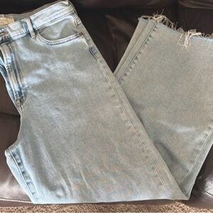 Light Blue Distressed Women's Jeans